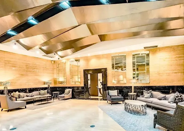 Gramercy - Wake Up Above The Lights Penthouse Manila