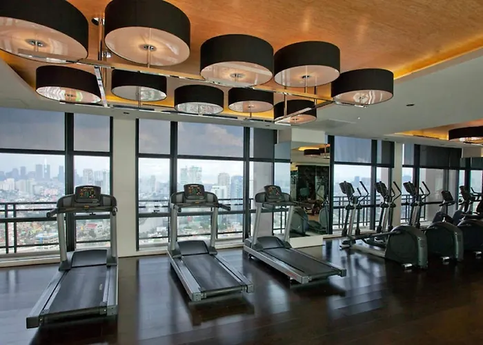 Gramercy - Wake Up Above The Lights Penthouse *