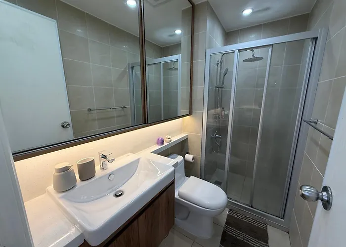 Gramercy - Wake Up Above The Lights Penthouse Manila