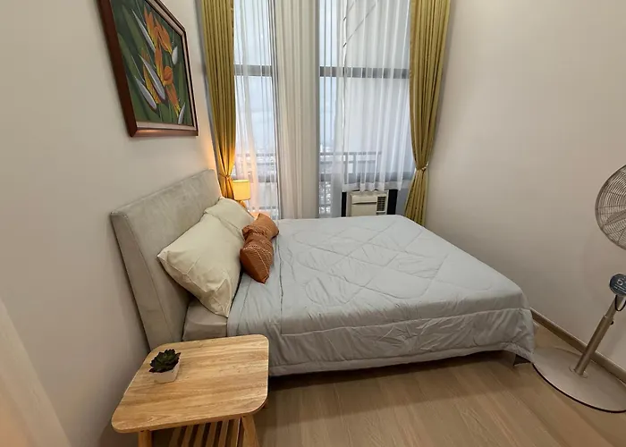 Gramercy - Wake Up Above The Lights Penthouse Apartment *